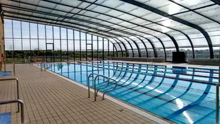 La piscina climatizada de Sardón de los Frailes abre Jueves y Viernes Santo de 16.00 a 20.00 horas