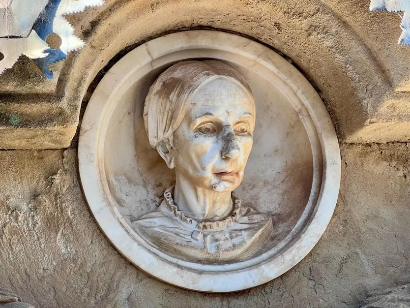 Busto de Antonia Carabias