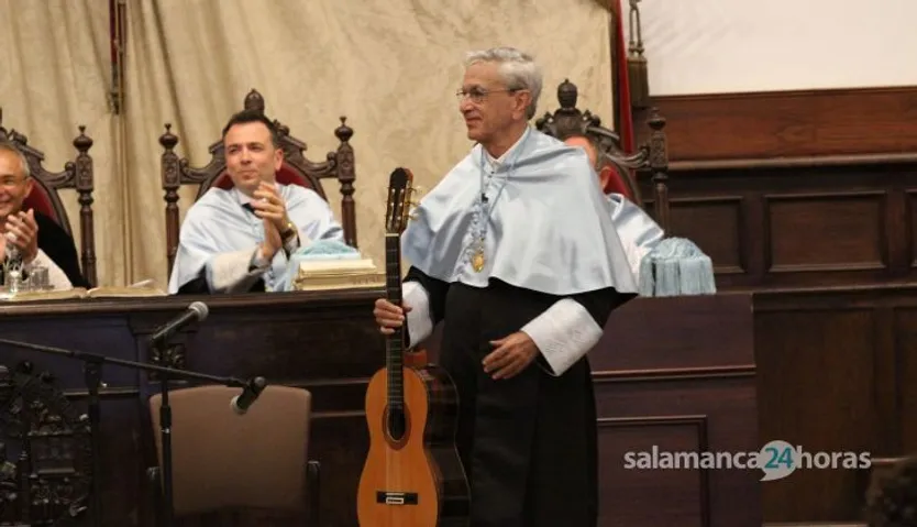 Investidura doctor "Honoris Causa" a Caetano Veloso