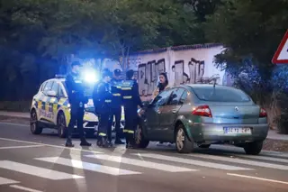 Policía Local avenida Raimundo de borgoña. Fotos Andrea M.