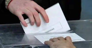 El Gobierno eleva a 75 euros la remuneración para los miembros de las mesas electorales