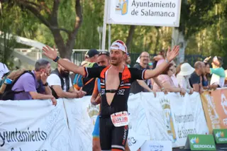 entrega de trofeos de los Campeonatos de España de Triatlón de Media Distancia