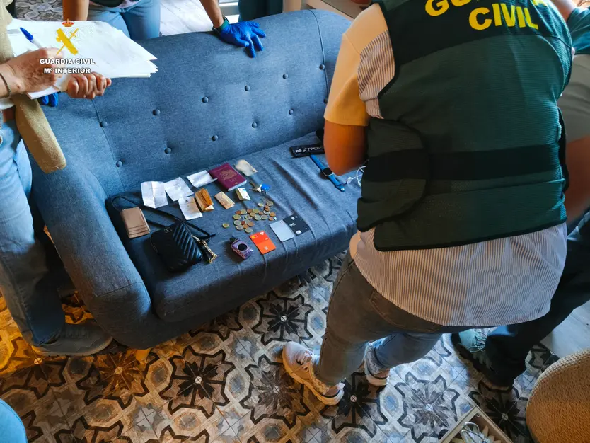 La Guardia Civil de Salamanca desarticula un grupo criminal especializado en robos con fuerza en viviendas