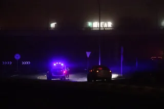 Colisión entre dos turismos en la rotonda del Helmántico