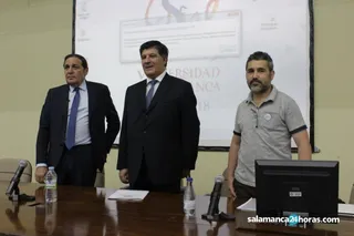 Debate sanidad consejero (4)