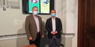 Javier García Hidalgo y Román Hernández en la presentación de las Jornadas Micológicas