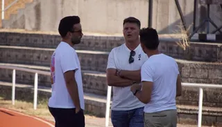 Casañ, junto a Toni García y Antonio Paz en la previa del choque ante el Atlético B | FOTO SALAMANCA24HORAS.COM
