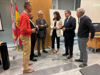 Castilla y León apoya la innovación con carreteras hechas de neumáticos reciclados