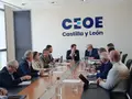 Suárez-Quiñones tiende la mano a CEOE para reforzar la competitividad empresarial en Castilla y León
