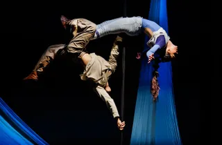 Xpectro’, la propuesta de Zen del Sur, se lleva el premio de Mejor espectáculo de sala para público joven y adulto en la Feria de Teatro de Castilla y León. Vicente ICAL