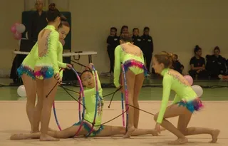 Arranca con éxito la jornada de gimnasia rítmica de los juegos escolares