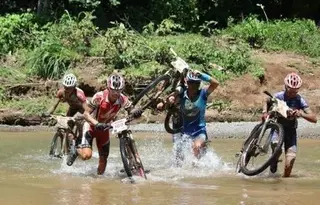 Roberto Heras logra la victoria en la Guanaride en Costa Rica