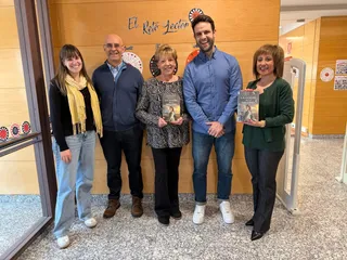 El escritor Jorge Laguna conquista el ‘Reto del Jamón’ en Guijuelo | ayto Guijuelo