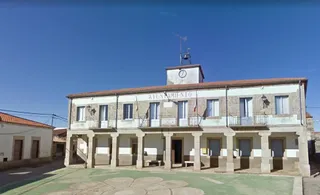 Ayuntamiento de Bogajo. Foto Googlemaps