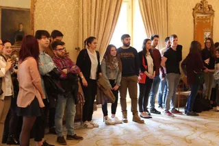 Recepción en el Ayuntamiento a estudiantes de medicina