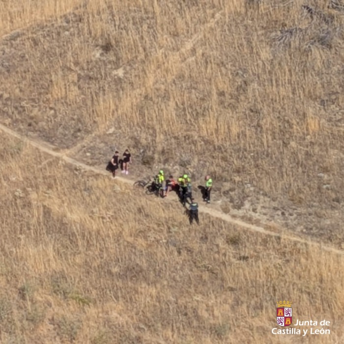 Rescatan en helic&oacute;ptero a un ciclista herido mientras realizaba una ruta en Cabrerizos  - Junta de Castilla y Le&oacute;n