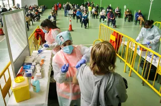 La provincia de Salamanca ya cuenta con más personas vacunadas con las dos dosis que contagiadas a lo largo de la pandemia