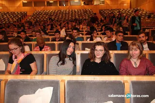 La Universidad de salamanca recibe a los nuevos estudiantes extranjeros 7