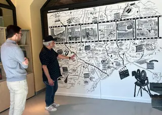 Exposición del artista Luis Pérez Calvo (comisario Pedro Gallego de Lerma), inaugurada por el concejal de Turismo, Ángel Fernández. | Ayto Salamanca