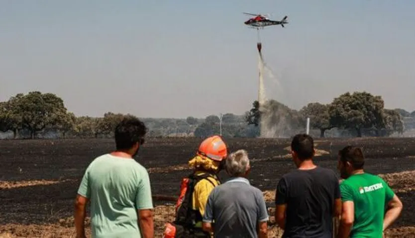 GALERÍA Incendio forestal intencionado en Campillo de Azaba. Fotos José Vicente ICAL