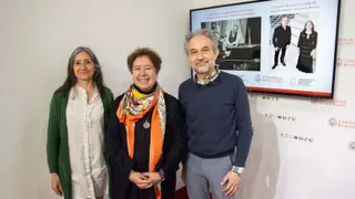 Yolanda Alonso y Eduardo Ponce presentan junto a la vicerrectora de Cultura, Matilde Olarte presentan los resultados de la investigación para su Trabajo de Fin de Máster y su tesis doctoral sobre Federico de Olmeda | Comunicación Universidad de Salamanca