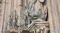Piedra corroída por las humedades en la Catedral de Salamanca