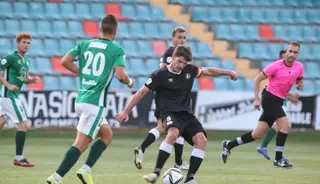 Amaro, en el duelo de pretemporada / FOTO SALAMANCA24HORAS.COM