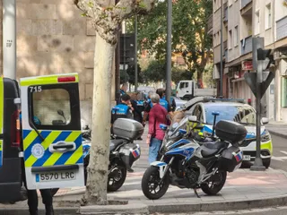 Conductor drogado sorprendido haciendo trompos en pleno centro de Salamanca