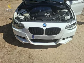 Investigan en Cepeda a un hombre por falsificar matrículas de un coche importado