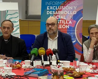Carlos López, Guillermo Fernández y Carmen Calzada
