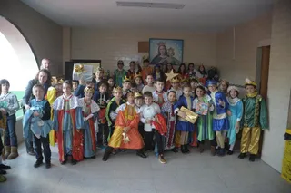 Colegio San Juan Bosco: festival de Navidad y visita de los Reyes Magos