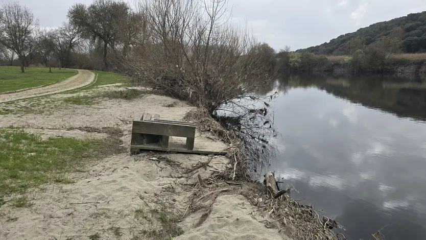 Pesquiles en la zona entre el Puente Gudino al Molino del Canto en Villamayor