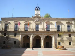 La residencia mixta de la Junta en Miranda celebra los 105 años de Alejandra Bravo