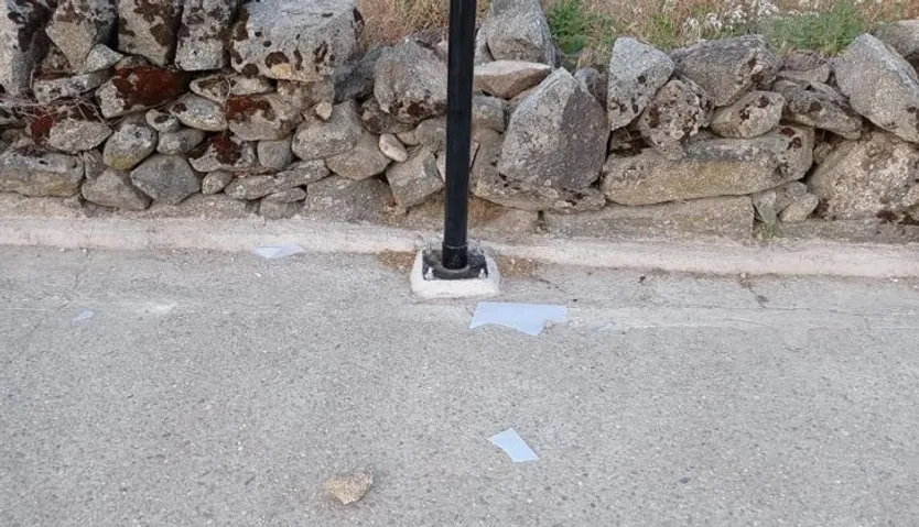 farolas destrozadas Puente del Congosto 1