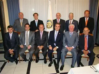El Rotary Club renueva su junta directiva