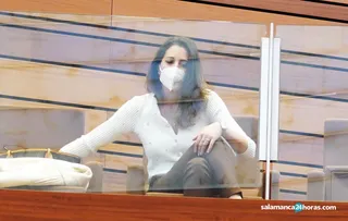 La procuradora salmantina ?María Montero denuncia presiones y amenaza con emprender acciones legales si no cesan