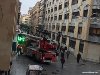 Cartel Bomberos calle Toro 1