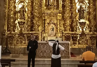 Recorrido teatralizado por los retablos barrocos