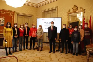 El alcalde recibe al comité Antisida de Salamanca con motivo del Día Mundial de la Lucha contra el Sida