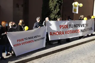 Concentración de profesionales de peluquerías y centros de estética