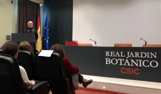 CONFERENCIA DE CONSUELO MARTÍNEZ CORRECHER SOBRE LOS JARDINES DEL MONASTERIO DE YUSTE EN EL REAL JARDÍN BOTÁNICO DE MA