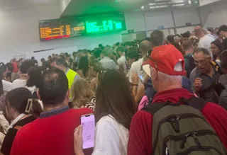 Una incidencia eléctrica en Chamartín detiene los trenes de alta velocidad, entre ellos el Alvia Madrid–Salamanca.