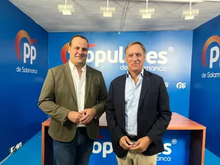 El presidente del Partido Popular de Salamanca, Carlos García Carbayo junto con el secretario general del PP de Salamanca, David Mingo. Foto SALAMANCA24HORAS