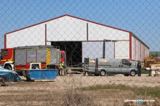 Accidente laboral en Babilafuente: fallece un trabajador de 49 años al caerle encima la caja de un camión