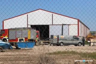Accidente laboral en Babilafuente: fallece un trabajador de 49 años al caerle encima la caja de un camión