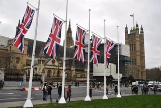 Banderas británicas junto al Parlamento en Londres - DOMINIC LIPINSKI/PA WIRE/DPA - ARCHIVO