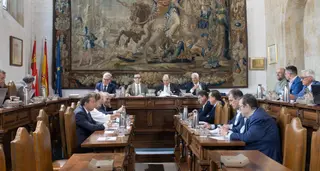 El Consejo Social aprueba las cuentas de la USAL de 2025 y de los entes dependientes para 2026 - USAL