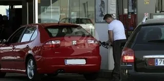 Toque de atención de Competencia para no restringir las gasolineras sin trabajadores