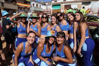 Lumbrales encuentro de peñas, chupinazo y cabalgata al prao del toro