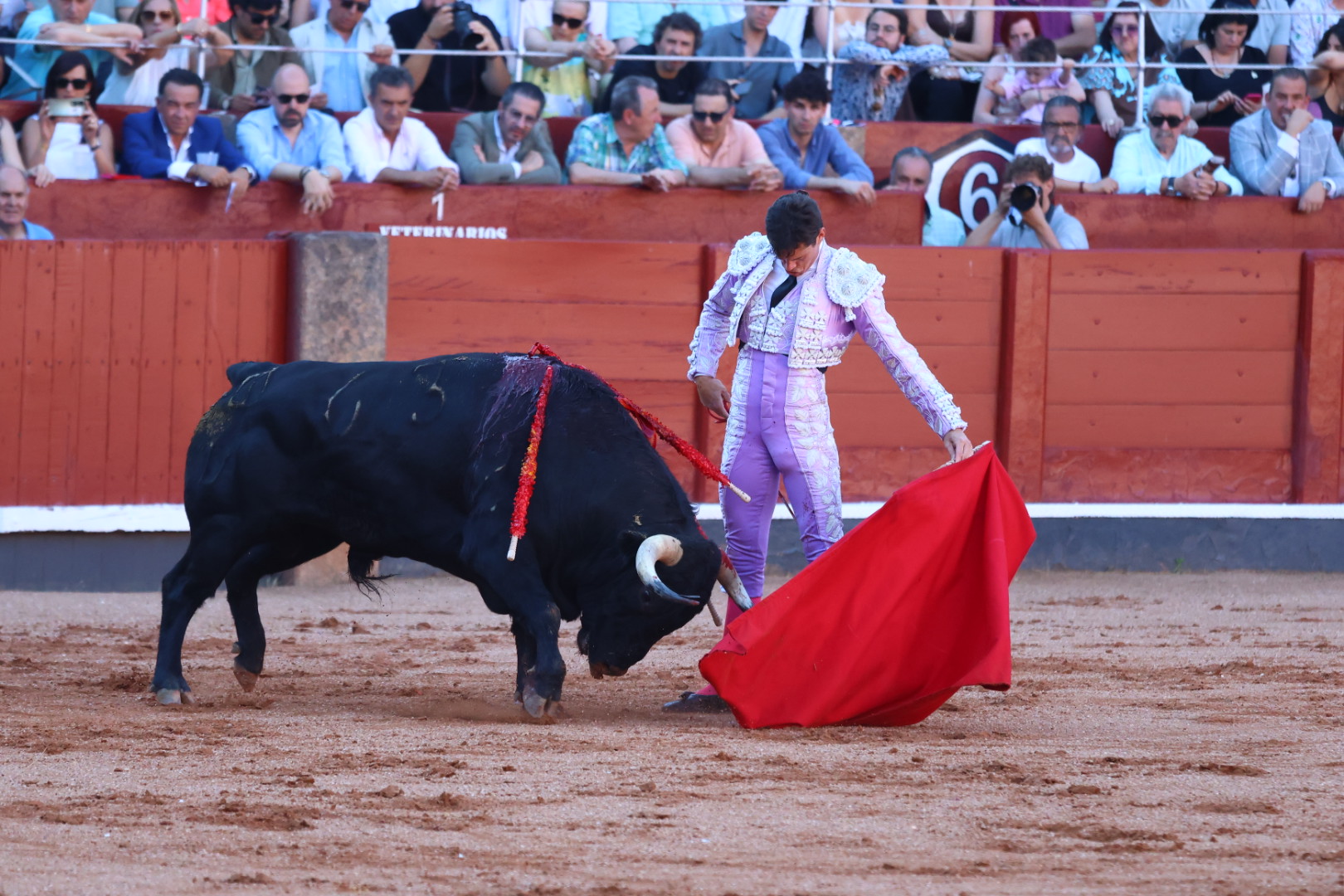 Daniel Luque en La Glorieta con el astado de La Ventana del Puerto | Mateo G.J
